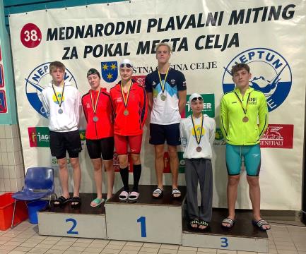 Drugi dan mednarodnega mitinga v plavanju (6)